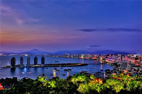 意大利阿玛尼加盟费多少