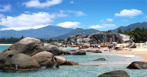 快手女生怎么剪辑视频（快手作品女生配音怎么做的）