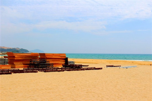 已经装修好了吊顶还能装隔音棉吗（装修好的房子吊顶还能做隔音）